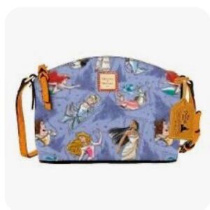 NWOT Disney Dooney Princess 2020 Marathon Crossbody Pocahontas and Moana